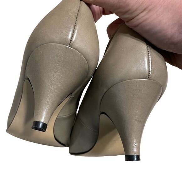 Vintage 70s beige leather pumps - Salamander German Brand. US 6.5 - Picture 11 of 13